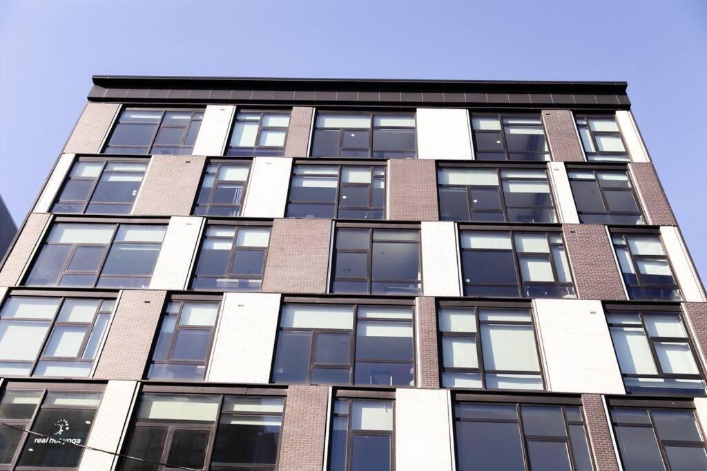 Dharma Home Suites ホーボーケン エクステリア 写真