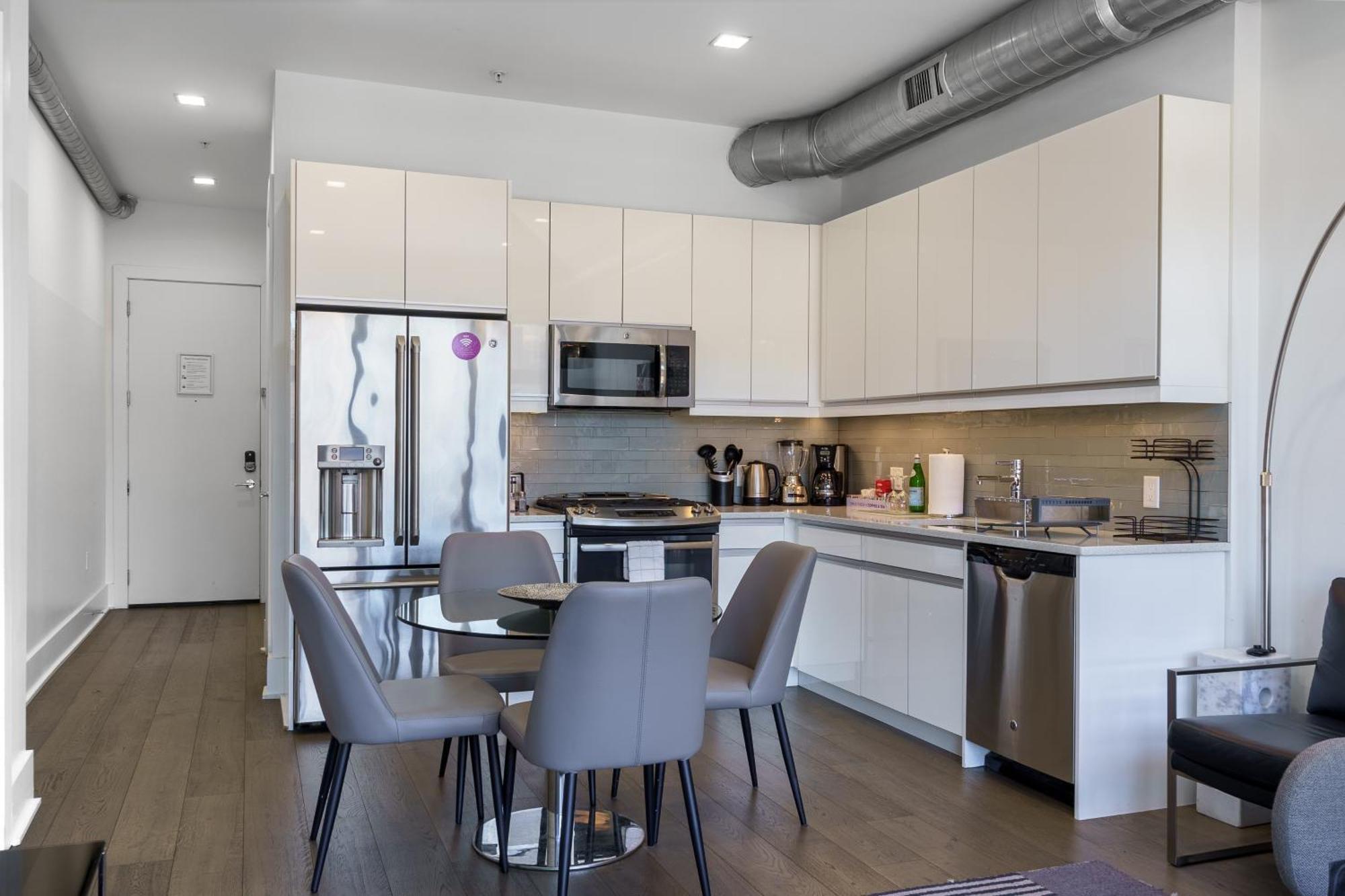 Dharma Home Suites ホーボーケン エクステリア 写真